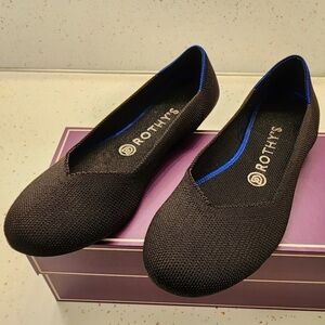 Rothy's Round Toe - Black size 8